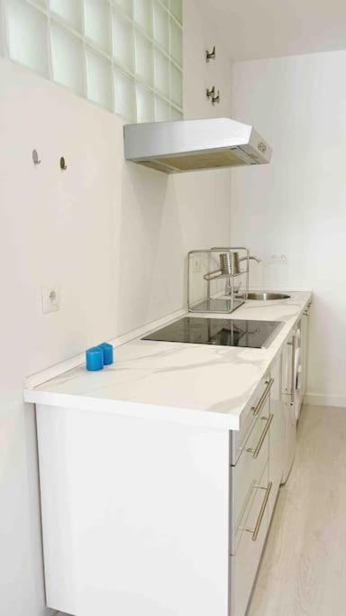 2 Bedroom Next To Plaza De La Merced Appartement